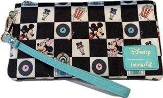 wristlet